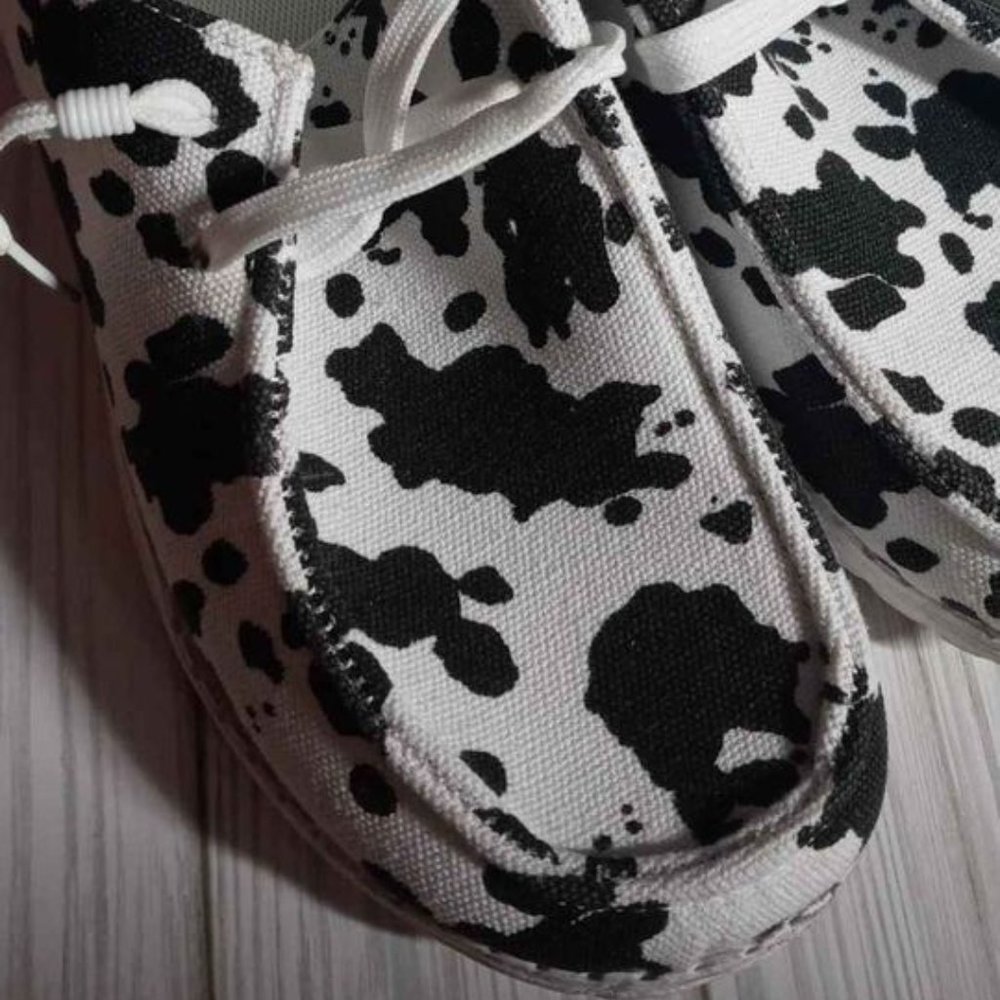 Womens Cow Print Canvas Slip On shoes